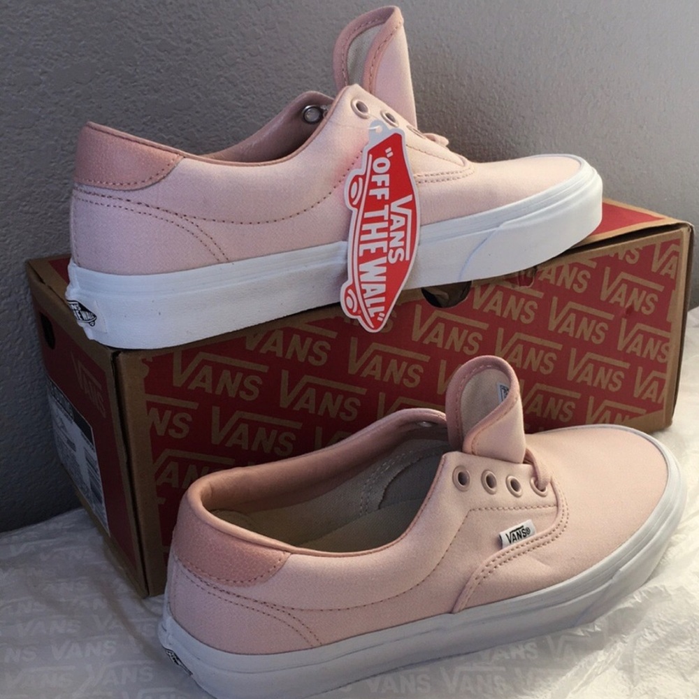 Vans era 59 in evening sand and true white